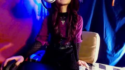 Snapshot of azazelgains chatting on 01.18.25 Azazel online show from 01.18.25