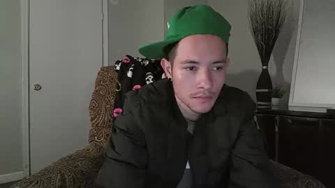 azell19 online show from 01.31.25