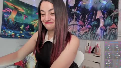 Azucena R online show from 12.21.24