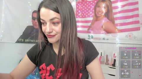 Azucena R online show from 12.26.24