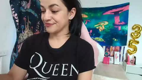 Azucena R online show from 05.23.26