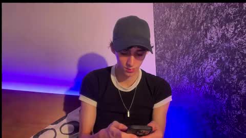nice boy online show from 10.10.25