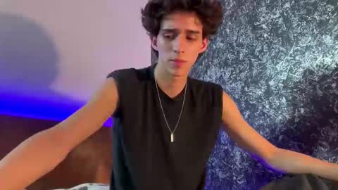 nice boy online show from 10.11.25