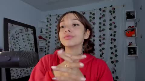 azumi saan online show from 12.22.25