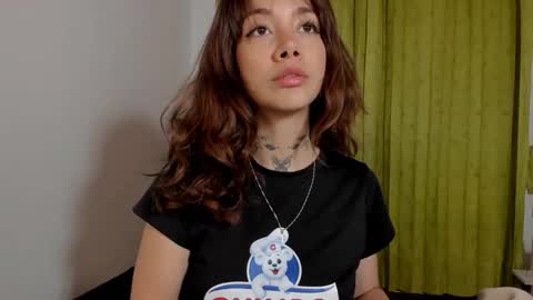 azumi saan online show from 02.11.26