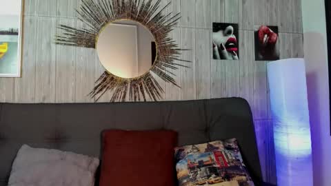 Snapshot of azuraby chatting on 12.29.24 Azuraby online show from 12.29.24