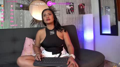 Snapshot of azuraby chatting on 01.26.25 Azuraby online show from 01.26.25