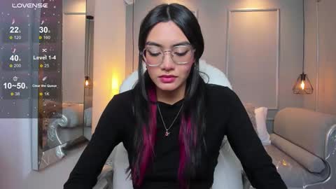 Azura online show from 12.02.25