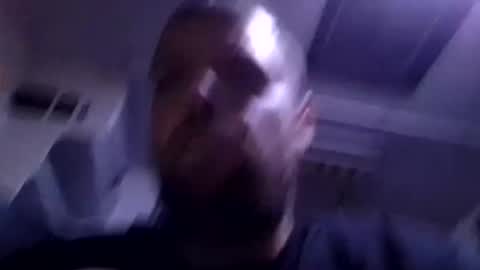 azza42086 online show from 04.22.26