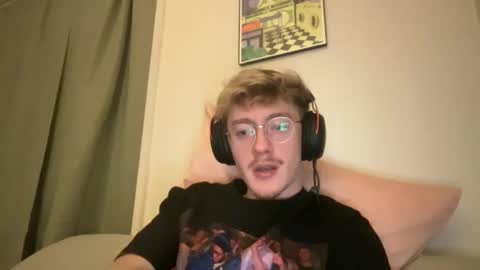 Snapshot of b0ngdong chatting on 10.02.25 b0ngdong online show from 10.02.25