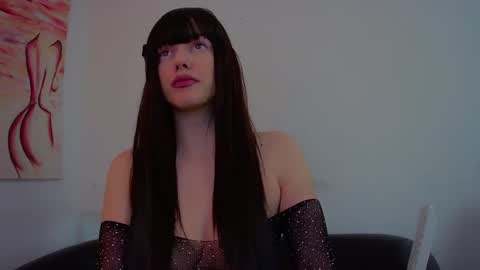 Rebecca online show from 02.10.25