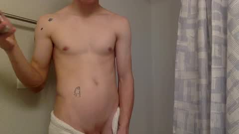 Snapshot of b4nnysturntoo chatting on 12.24.24 b4nnysturntoo online show from 12.24.24