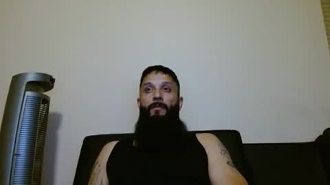 Snapshot of b713htx chatting on 11.08.25 Miguel online show from 11.08.25