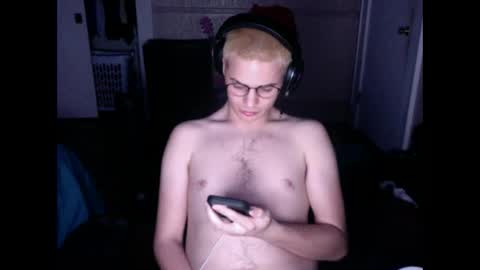 Snapshot of b8torbro chatting on 01.15.26 B8torbro online show from 01.15.26