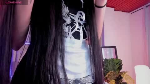 Snapshot of b_waynne chatting on 04.09.26 BARBIE online show from 04.09.26