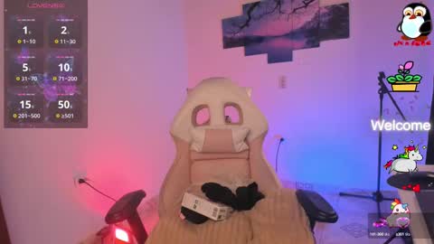 Snapshot of baaby_boyy chatting on 02.15.25 odeley online show from 02.15.25