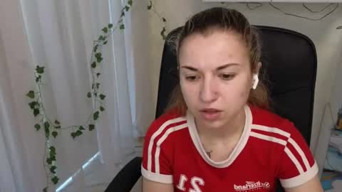 Anya online show from 06.20.26