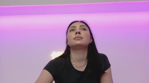 Snapshot of baby_ava_ chatting on 12.22.25 baby_ava_ online show from 12.22.25