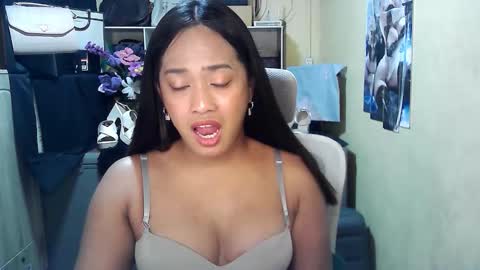 cassandra online show from 09.11.25