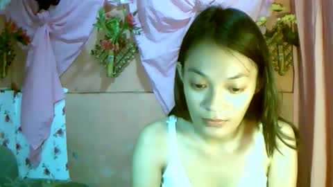 Snapshot of baby_girlhot062006 chatting on 05.27.26 baby_girlhot062006 online show from 05.27.26