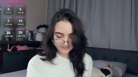 Emily online show from 11.22.25