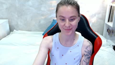 baby_kitte online show from 09.30.25