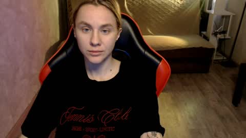 baby_kitte online show from 04.04.26