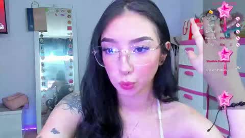 lily online show from 10.01.25