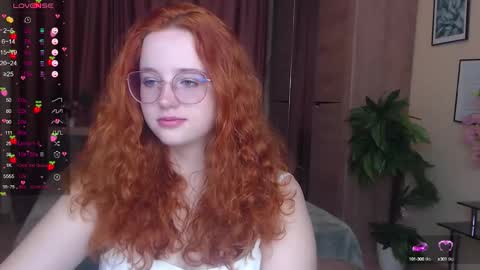 baby_little_fox online show from 10.09.25