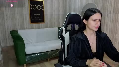 Bella online show from 09.10.25