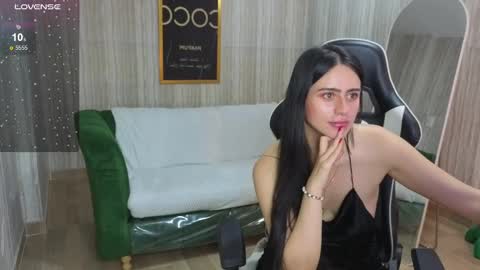 Bella online show from 09.27.25