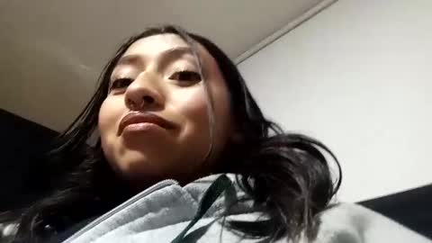 Snapshot of baby_moo chatting on 09.23.25 Moon online show from 09.23.25
