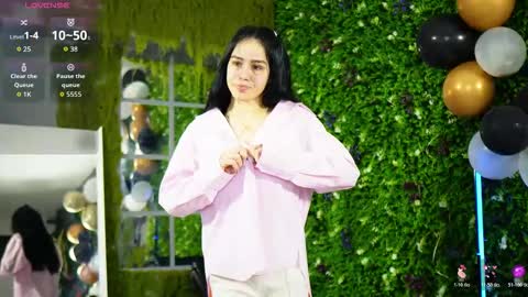 Baby Nico online show from 11.19.25