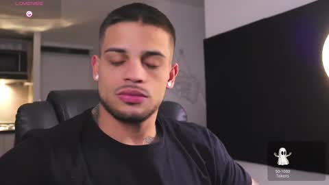 Snapshot of baby_rausch chatting on 03.04.25 baby_rausch online show from 03.04.25