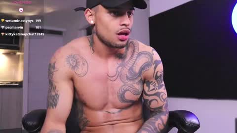 Snapshot of baby_rausch chatting on 03.08.25 baby_rausch online show from 03.08.25