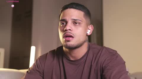 Snapshot of baby_rausch chatting on 12.20.25 baby_rausch online show from 12.20.25