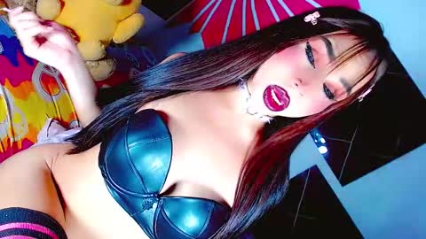 Snapshot of baby_sexys1 chatting on 10.11.25 Tatii online show from 10.11.25