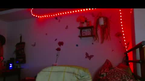 babybombom08 online show from 04.08.26