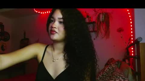 babybombom08 online show from 04.15.26