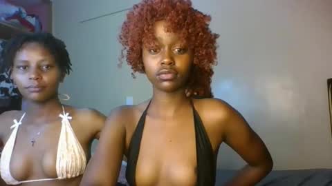 Snapshot of babybrown20 chatting on 04.16.26 babybrown online show from 04.16.26