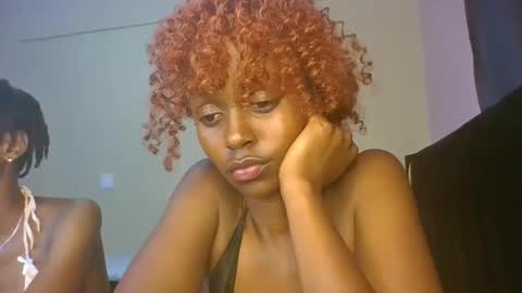 Snapshot of babybrown20 chatting on 04.16.26 babybrown online show from 04.16.26