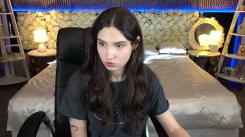 Sasha online show from 01.18.26