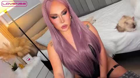 Snapshot of babygoddess4u chatting on 10.28.25 ASK ME IN PM online show from 10.28.25