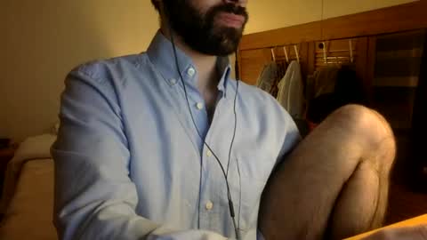 Tom A.    online show from 03.12.25