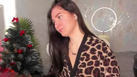 Sophia online show from 12.17.25