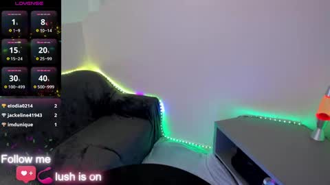 HannaAnnah online show from 12.29.24