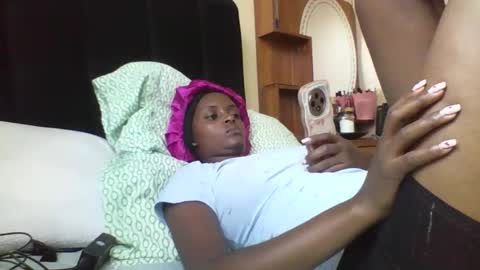 Babylisah online show from 11.26.25