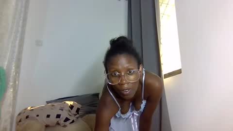 Snapshot of babytylerr chatting on 05.08.26 babytylerr online show from 05.08.26