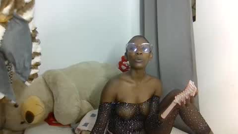 Snapshot of babytylerr chatting on 05.11.26 babytylerr online show from 05.11.26