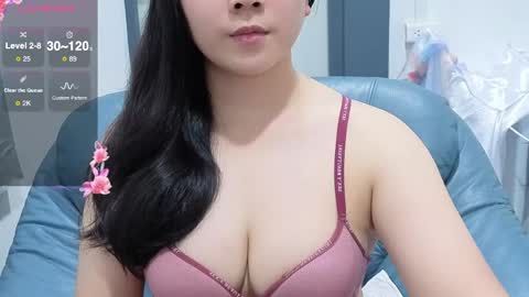 Baby Unicorn online show from 04.24.26